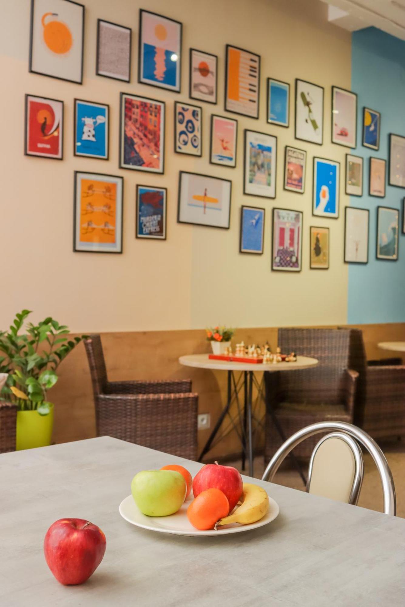 Bodo Hostel Bishkek Bagian luar foto